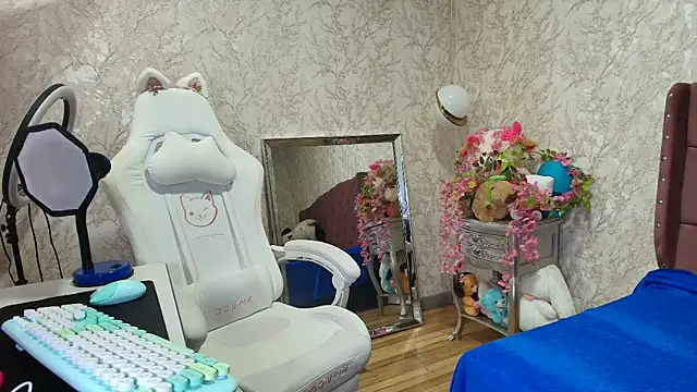 SelinaRussell online show from 05/16/26, 11:57