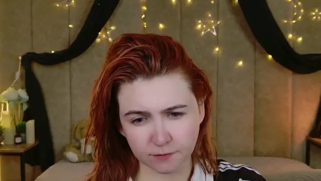 Snapshot of Melanie_Stouns chatting on 05/15/26, 04:03 Melanie Stouns online show from 05/15/26, 04:03