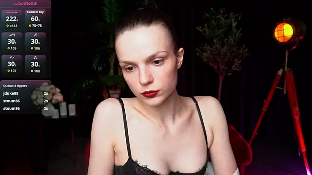 Snapshot of Wild_Alice_me chatting on 02/25/26, 04:49 Wild Alice me online show from 02/25/26, 04:49