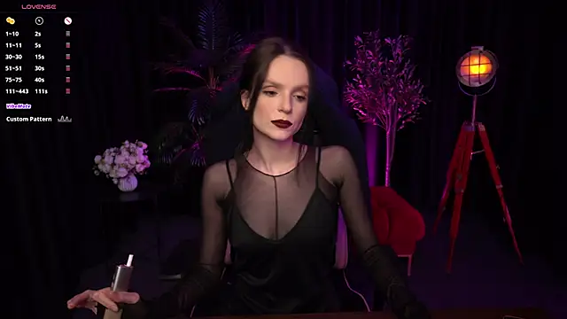 Snapshot of Wild_Alice_me chatting on 05/07/26, 03:17 Wild Alice me online show from 05/07/26, 03:17