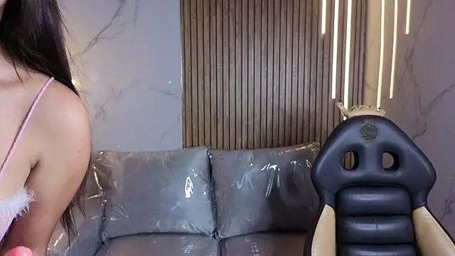 Sweett liia  online show from 05/22/26, 07:52