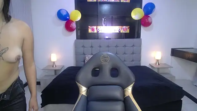 Sweett liia  online show from 06/29/26, 01:11