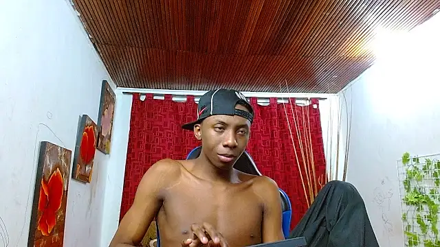 milo018 online show from 07/02/26, 06:25