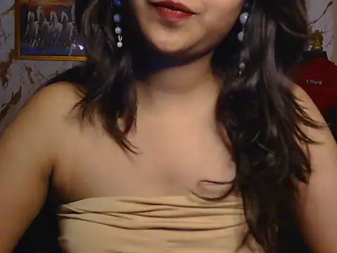 Snapshot of sassy_slut_69 chatting on 06/07/26, 11:47 sassy slut 69 online show from 06/07/26, 11:47