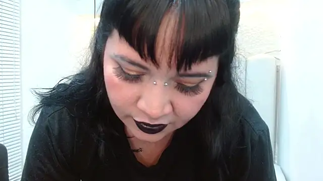 jackie tk online show from 07/10/26, 07:49