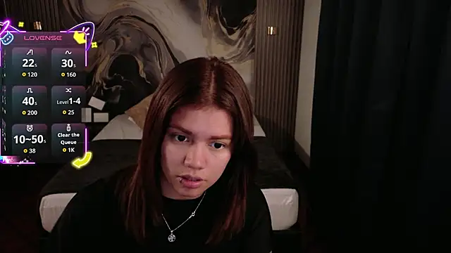 Snapshot of Alessia_Monroe_ chatting on 04/23/26, 08:44 Alessia Monroe online show from 04/23/26, 08:44