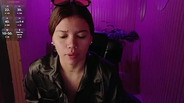 Alessia Monroe  online show from 07/12/26, 07:27