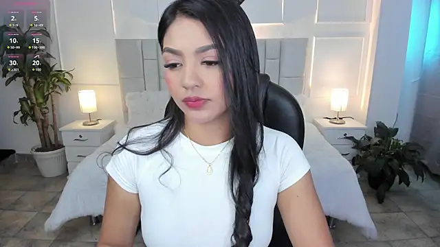 Snapshot of sara_stormy chatting on 07/01/26, 10:50 sara stormy online show from 07/01/26, 10:50