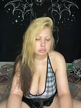 mona siren  online show from 07/23/26, 07:06