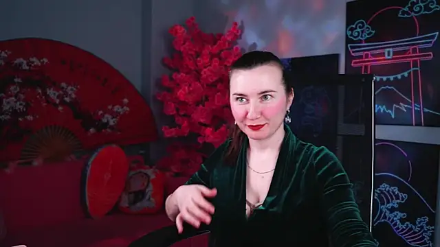 Snapshot of Golden_Dragon chatting on 04/15/26, 08:54 Golden Dragon online show from 04/15/26, 08:54