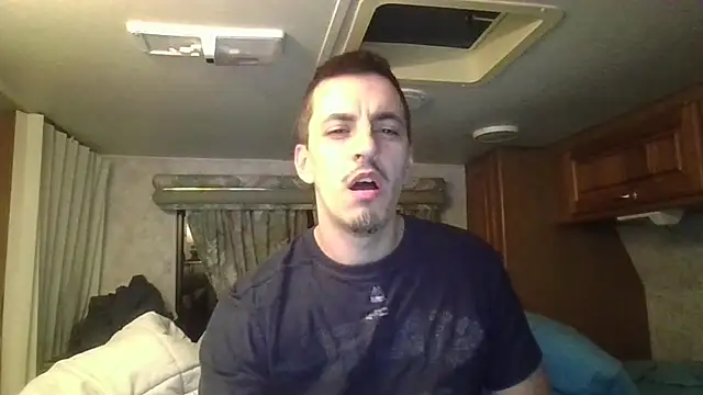 luverrboyy online show from 06/25/26, 05:34