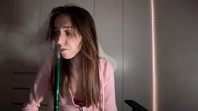 Snapshot of monnymoonn chatting on 02/23/26, 02:03 monnymoonn online show from 02/23/26, 02:03