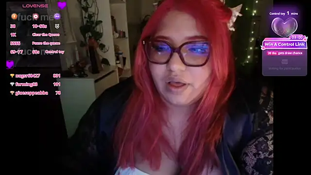 Snapshot of MagicCurves chatting on 06/08/26, 02:23 MagicCurves online show from 06/08/26, 02:23