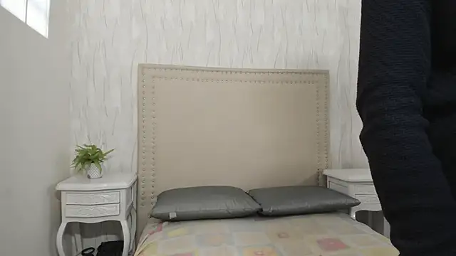 Snapshot of FernandaAvilax chatting on 03/04/26, 08:59 FernandaAvilax online show from 03/04/26, 08:59