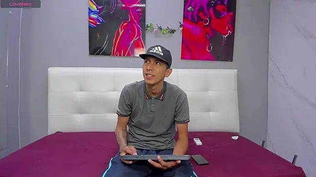 ahsly78Bryan online show from 07/13/26, 07:49