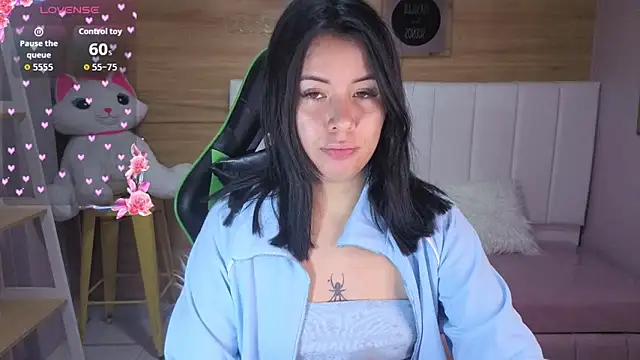 Kylia a online show from 04/28/26, 08:03