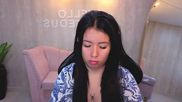 Kylia a online show from 06/10/26, 01:28