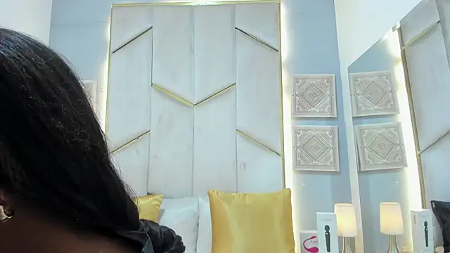 Snapshot of KarinaaCoxx chatting on 05/03/26, 12:55 KarinaaCoxx online show from 05/03/26, 12:55
