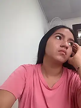 Snapshot of DulceCaroX chatting on 05/15/26, 12:12 DulceCaroX online show from 05/15/26, 12:12