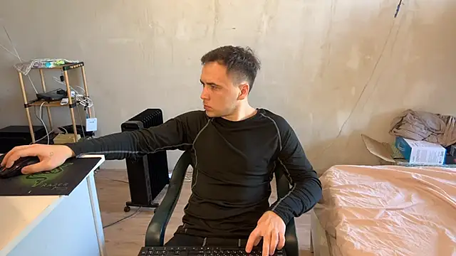 Snapshot of Denis_sport chatting on 03/11/26, 05:13 Denis sport online show from 03/11/26, 05:13