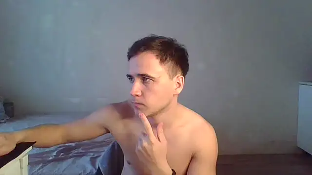 Snapshot of Denis_sport chatting on 04/12/26, 01:38 Denis sport online show from 04/12/26, 01:38