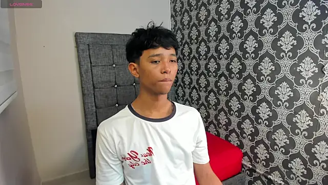 Little Twink19x online show from 07/01/26, 07:46