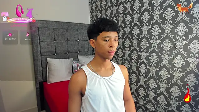 Little Twink19x online show from 07/02/26, 07:42