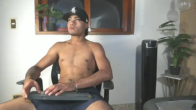 Snapshot of Jeremy_wallker chatting on 05/20/26, 08:48 Jeremy wallker online show from 05/20/26, 08:48