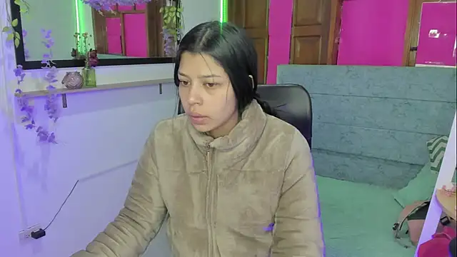 Snapshot of Aysha_winxs chatting on 03/20/26, 03:33 Aysha winxs online show from 03/20/26, 03:33
