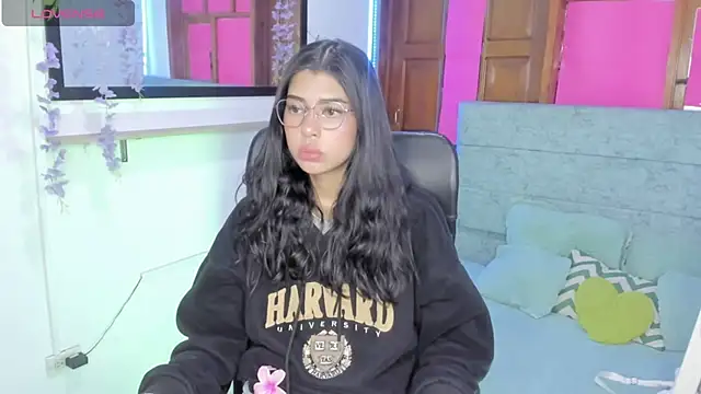 Snapshot of Aysha_winxs chatting on 05/21/26, 03:24 Aysha winxs online show from 05/21/26, 03:24