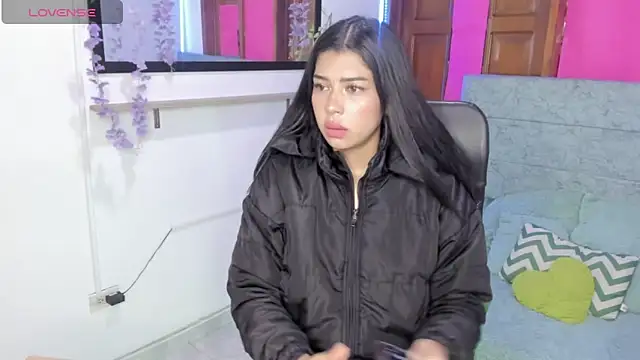 Snapshot of Aysha_winxs chatting on 05/26/26, 03:24 Aysha winxs online show from 05/26/26, 03:24