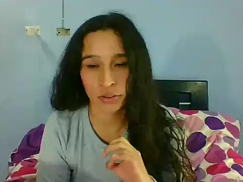 Snapshot of scarlettscottx_ chatting on 03/05/26, 01:01 scarlettscottx online show from 03/05/26, 01:01
