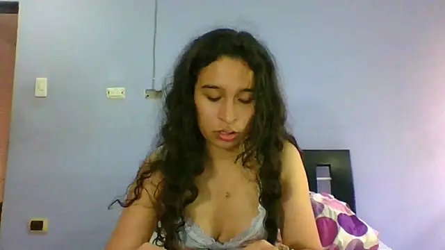 scarlettscottx  online show from 07/10/26, 07:16