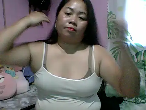 Snapshot of sweetanne19 chatting on 03/16/26, 05:55 sweetanne19 online show from 03/16/26, 05:55