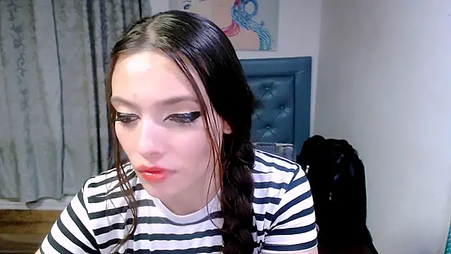Snapshot of cherrys_cherrys chatting on 04/22/26, 03:42 cherrys cherrys online show from 04/22/26, 03:42