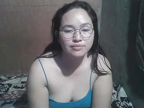 Snapshot of wildchinita00 chatting on 03/18/26, 10:46 wildchinita00 online show from 03/18/26, 10:46