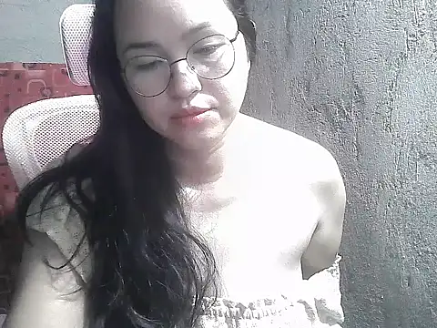 Snapshot of wildchinita00 chatting on 06/14/26, 07:38 wildchinita00 online show from 06/14/26, 07:38