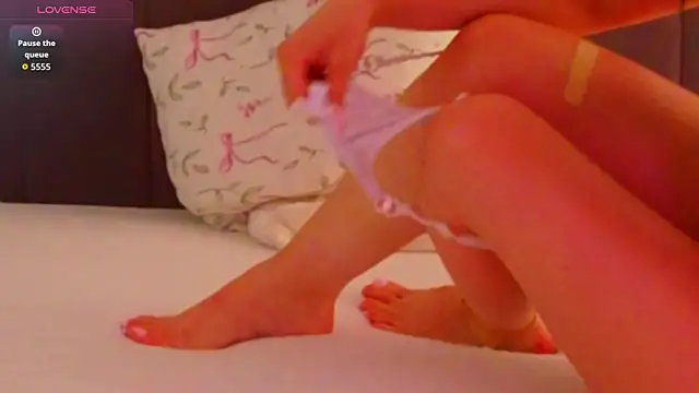 LauraDelightX online show from 07/28/26, 02:13