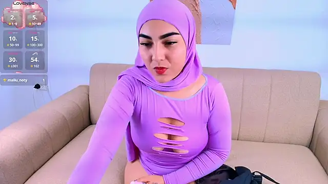 Snapshot of Malika_Noor chatting on 03/24/26, 09:20 Malika Noor online show from 03/24/26, 09:20