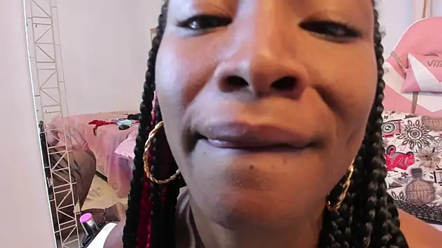 michelleblair1 online show from 07/28/26, 04:39