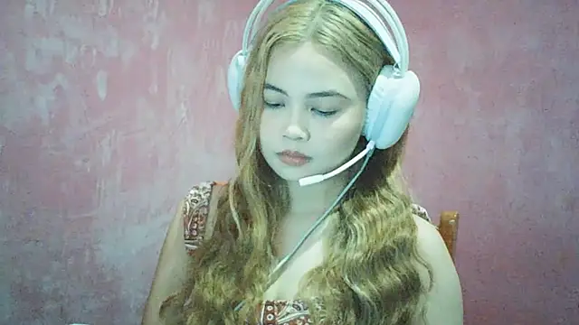 DessertFlower online show from 06/18/26, 04:13