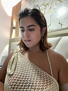 Snapshot of Lilithgomez_ chatting on 04/17/26, 12:35 Lilithgomez online show from 04/17/26, 12:35