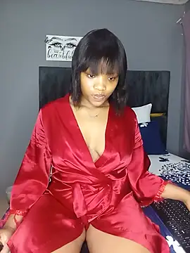Divine Beautyxx online show from 07/17/26, 12:17
