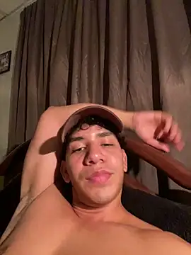 Alejandrososas online show from 06/18/26, 04:24