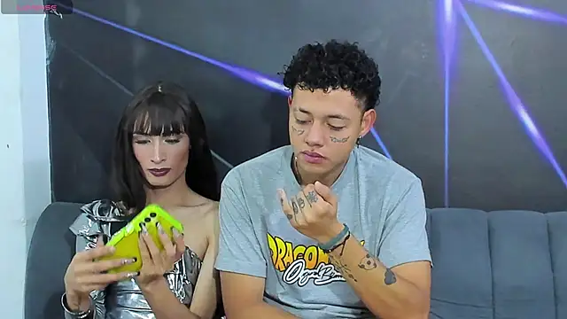 Snapshot of georginacouple_hardsex chatting on 03/08/26, 03:16 georginacouple hardsex online show from 03/08/26, 03:16