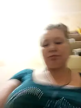 Snapshot of KiraStanton chatting on 03/25/26, 10:38 KiraStanton online show from 03/25/26, 10:38
