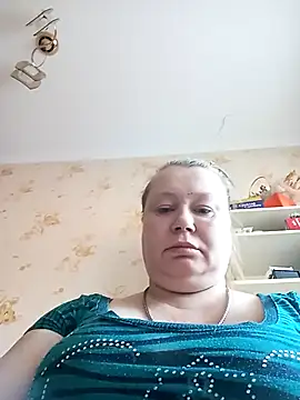Snapshot of KiraStanton chatting on 04/18/26, 05:33 KiraStanton online show from 04/18/26, 05:33