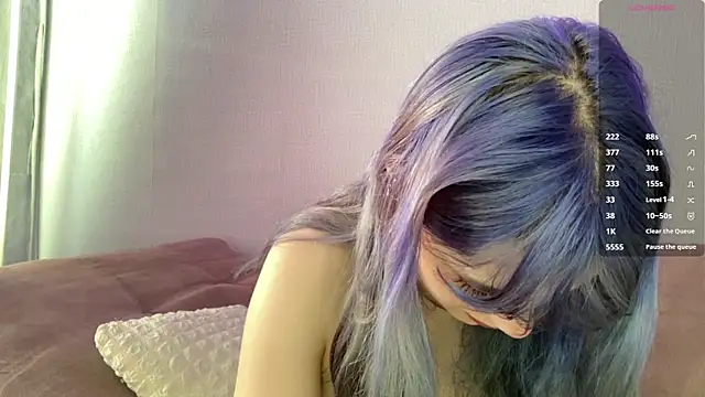 Snapshot of Emmibrilson chatting on 03/26/26, 12:00 Emmibrilson online show from 03/26/26, 12:00
