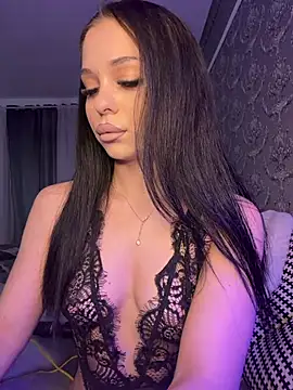 Olivia Noor online show from 07/27/26, 05:20