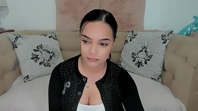 Snapshot of EnticingAmy chatting on 03/20/26, 07:24 EnticingAmy online show from 03/20/26, 07:24